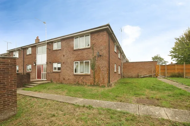 Russett Road, Taunton, photo 1