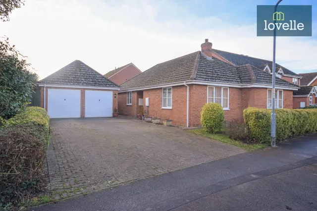 Eresbie Road, Louth, LN11, photo 1