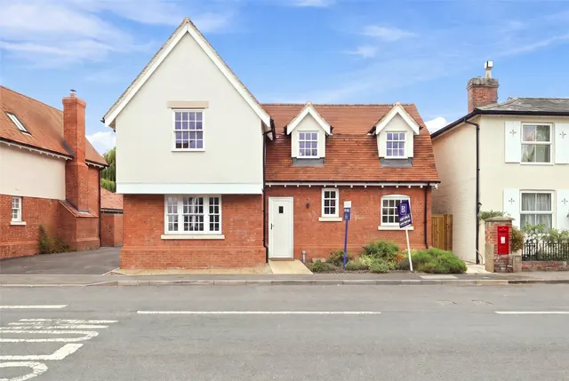 Colchester Road, Bures, Essex, CO8, photo 1