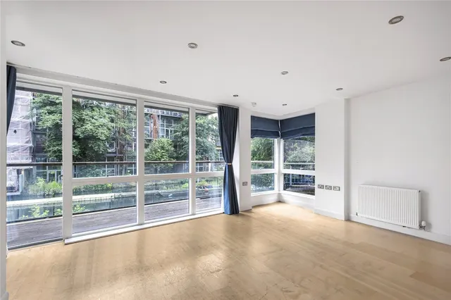 Hertford Road, London, N1, photo 3