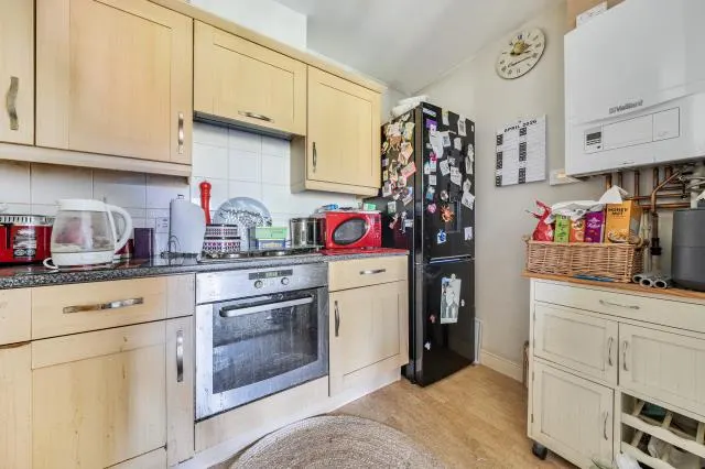 Florey Gardens, Aylesbury, HP20, photo 3