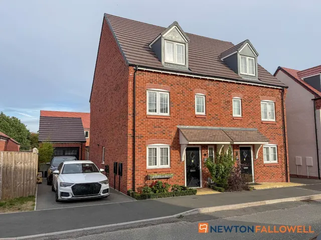 Hopper Road, Middlebeck, NG24, photo 1