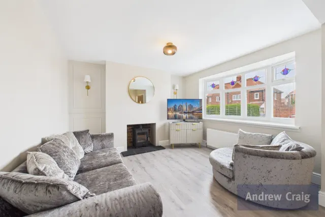 Surrey Avenue, Silksworth, SR3, photo 3