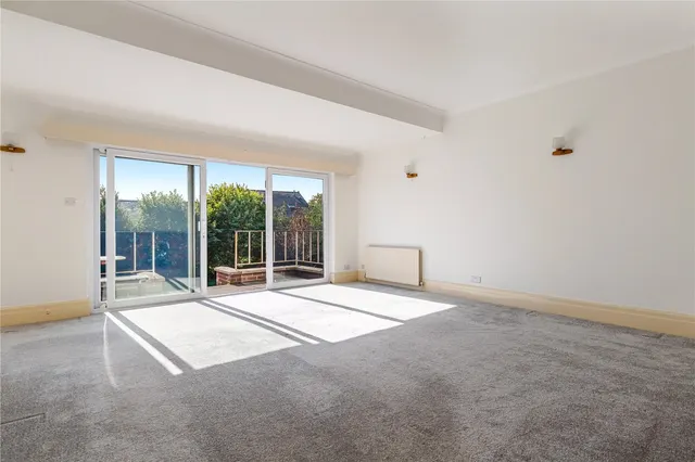 Elm Grove Road, Topsham, EX3, photo 2