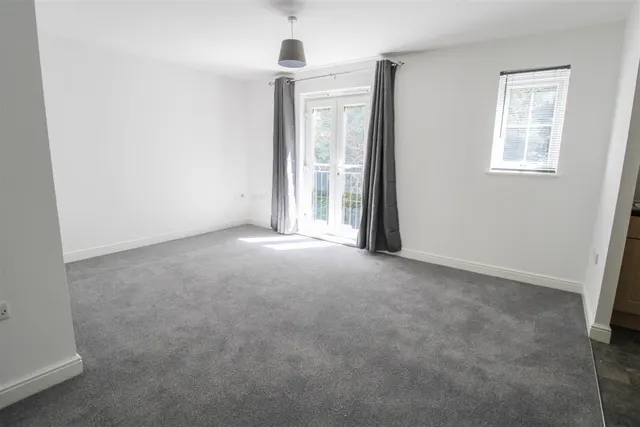 Bromley Close, Harlow, CM20, photo 3