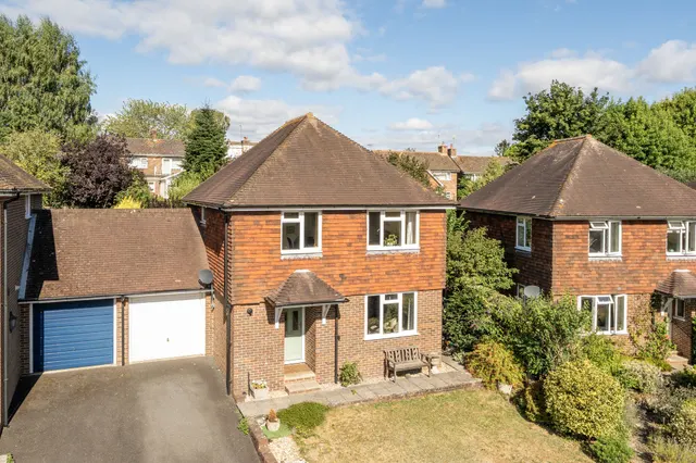 3 bedroom property, Sheepdown Drive, Petworth, GU28