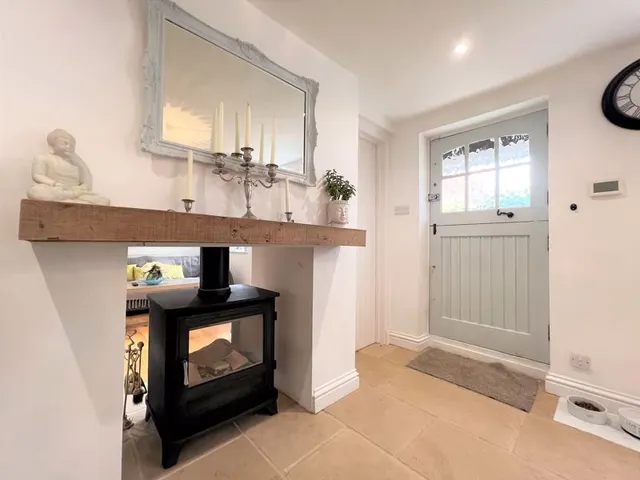 Photo 2 — Berghers Hill, Wooburn Green HP10 0JP