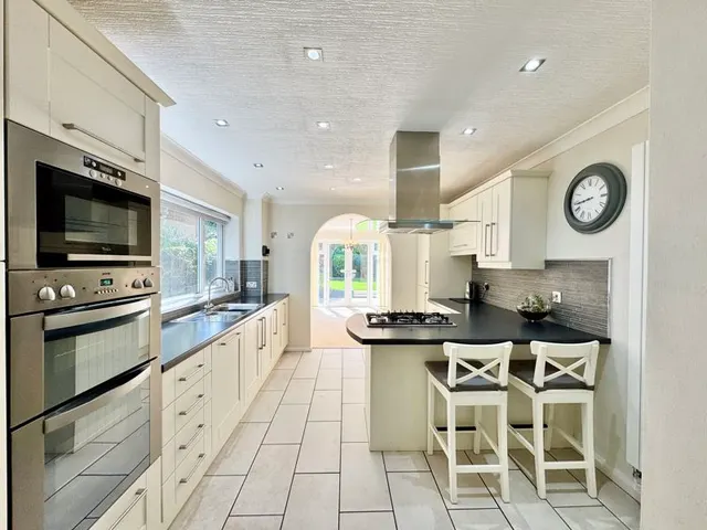 Walsall Road, Four Oaks, B74, photo 2