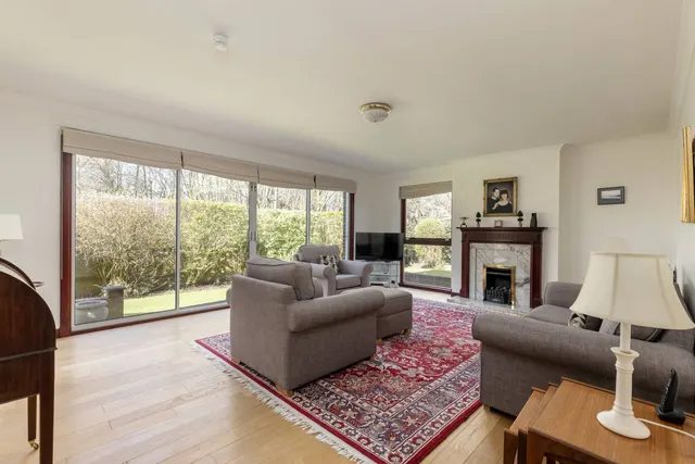 Photo 3 — Barnton Avenue, Edinburgh, Midlothian, EH4 6JL