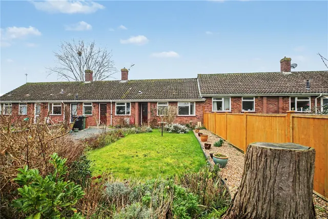 Cuckoofield Lane, Mulbarton, Norwich, Norfolk, NR14, photo 1