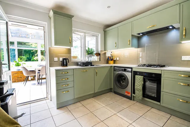 Keswick Road, Great Bookham, KT23, photo 2