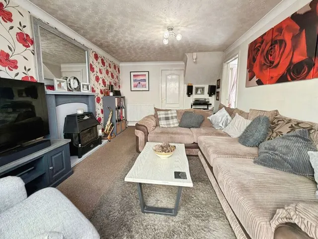 Photo 3 — Heron Walk, North Hykeham, Lincolnshire, LN6