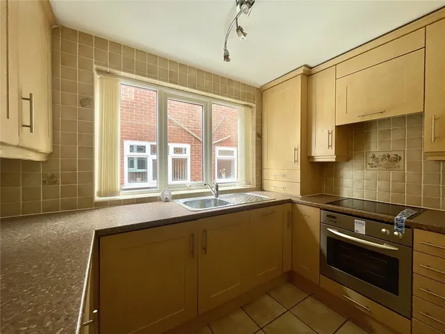 Woodland Avenue, Widnes, WA8, photo 2