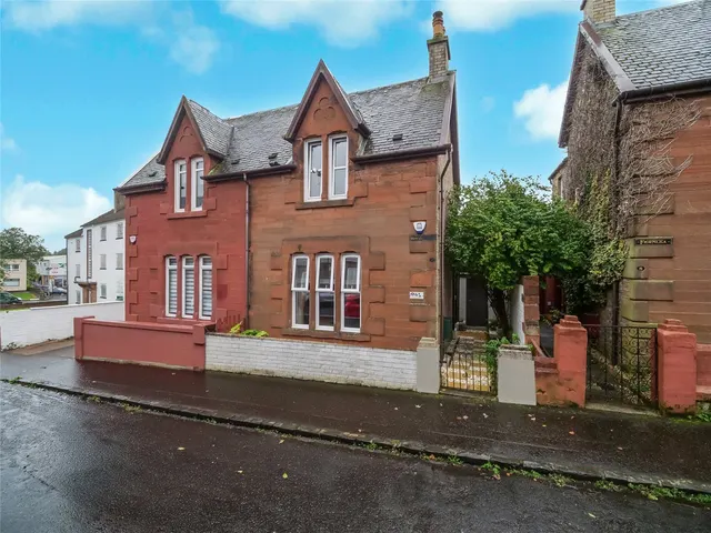 2 bedroom house — Orchard Street, Kilmarnock, East Ayrshire, KA3