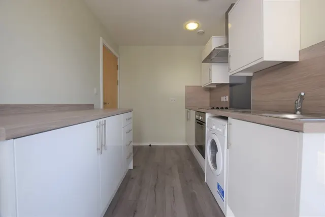 Photo 3 — Ahlux Court, Millwright Street