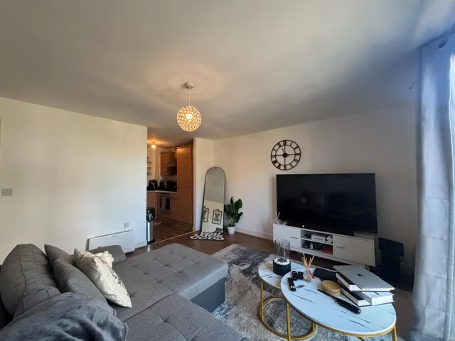 Worsdell Drive, Gateshead, NE8, photo 3