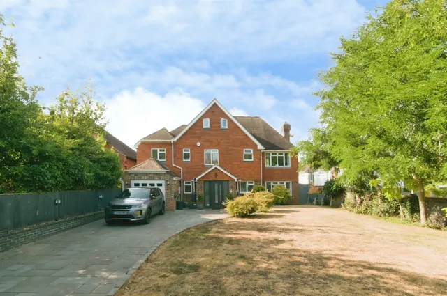 Church Street, Willingdon, Eastbourne, photo 1