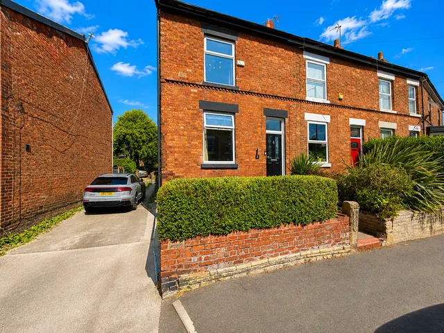 Adswood Lane East, Davenport, Stockport, SK2 6RE, photo 1