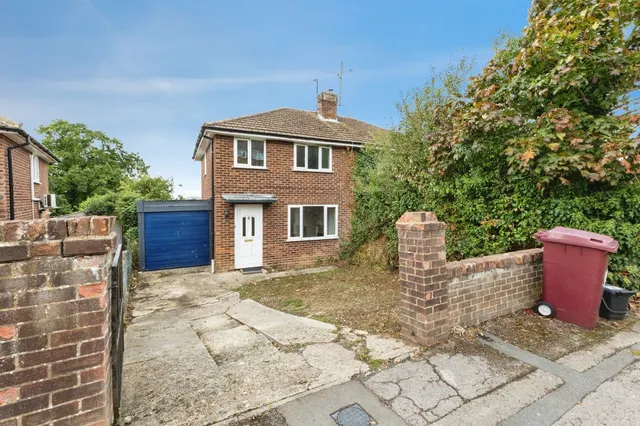Birdhill Avenue, Reading, RG2, photo 1