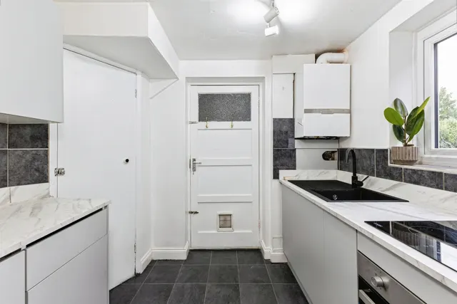 Birdhill Avenue, Reading, RG2, photo 2