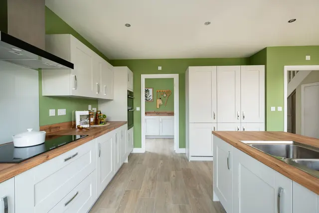 Timbold Drive, Milton Keynes, MK7, photo 3