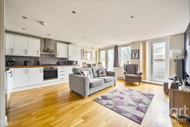 Headley Road, Grayshott, GU26, photo 2