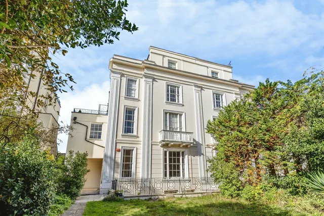 Oakfield Road, Clifton, BS8, photo 1