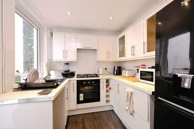 James Street, Abertillery, NP13, photo 3