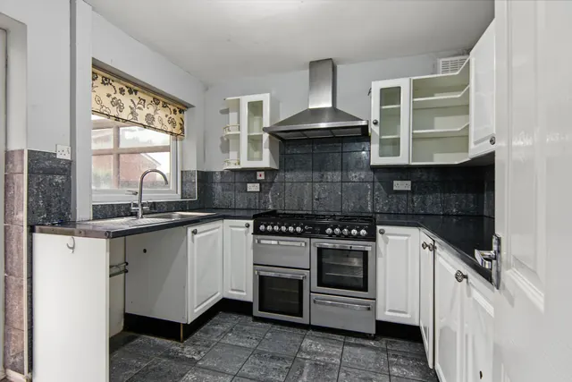 Broad Lane, Coventry, CV5, photo 2
