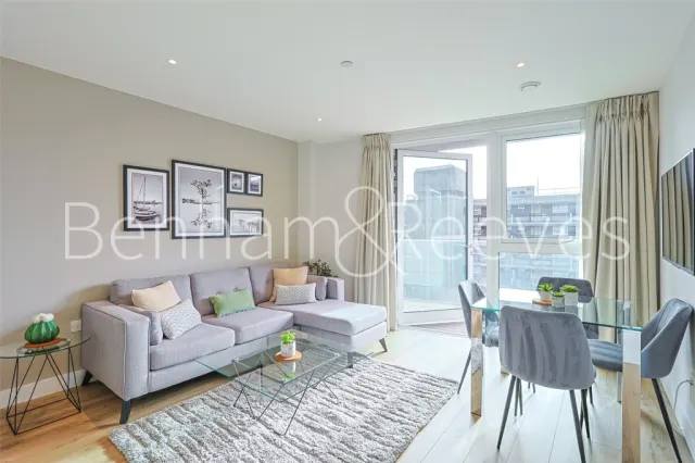 Glenthorne Road, Hammersmith, W6, photo 2