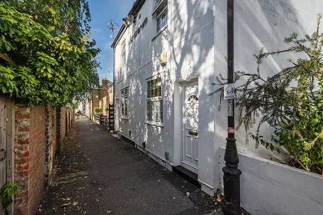 Clewer Fields, Windsor, SL4, photo 1