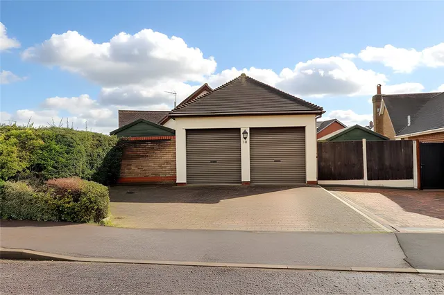 Photo 2 — Connaught Drive, South Woodham Ferrers, Chelmsford, Essex, CM3