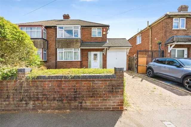 Blaydon Road, Luton, Bedfordshire, LU2, photo 1