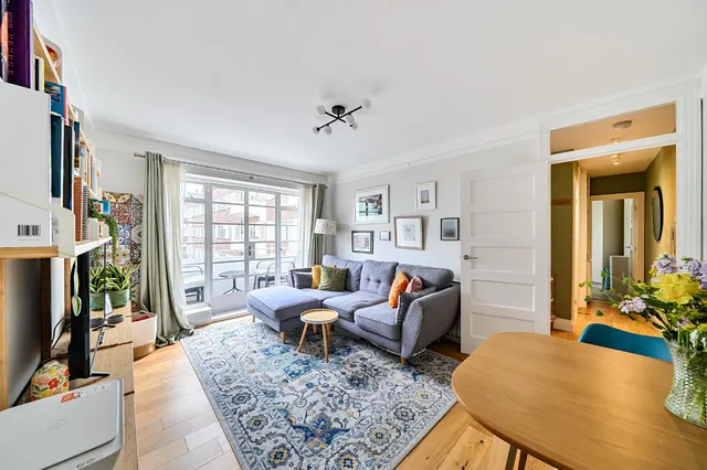 Hornsey Lane, Highgate, London, N6, photo 1