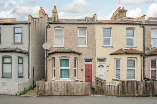 Photo 2 — 61 Miles Road, Mitcham