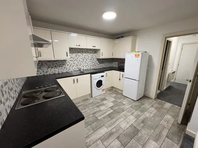 Beecroft Road, Cannock, WS11, photo 2