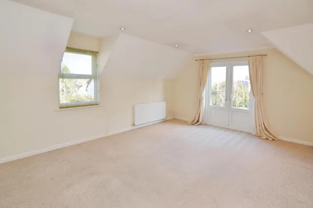Heatherley Road, Camberley, GU15, photo 2