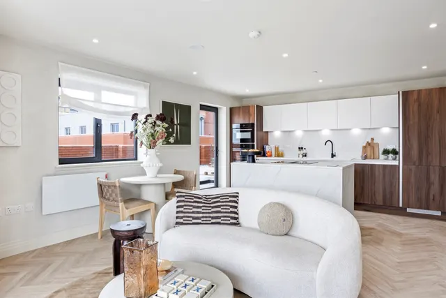 Photo 2 — Davigdor Road, Hove
