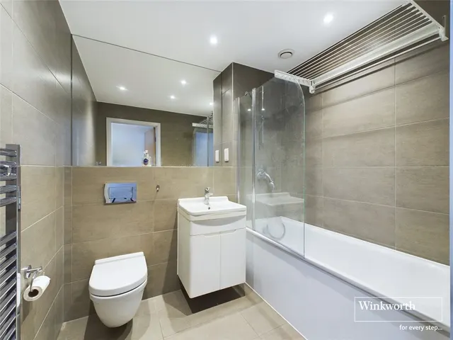 Cypress Court, Alpine Road, London, NW9, photo 1