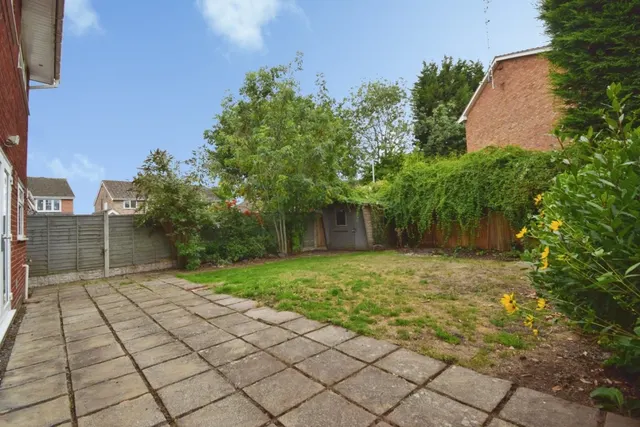 Photo 2 — 3 Westfield Road, Fernhill Heath, Worcestershire, WR3 7XE