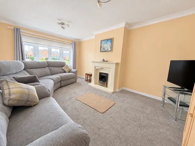 Earlsfield, Lincoln, LN4, photo 2