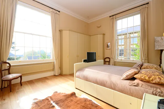 Photo 2 — 205 Princess Park Manor, Royal Drive, London