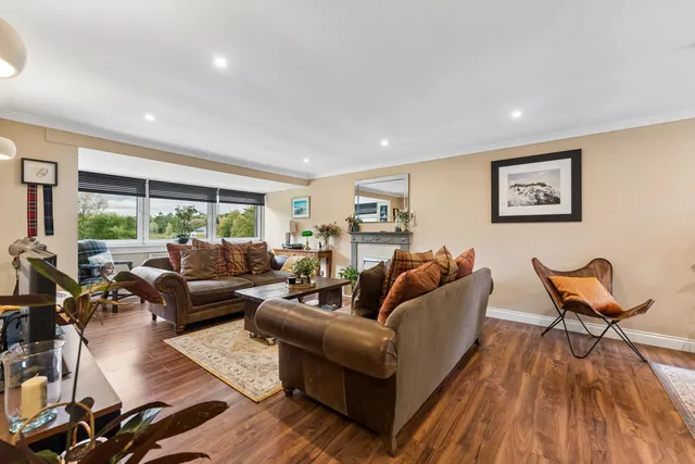 Norwood Park, Bearsden, G61, photo 2