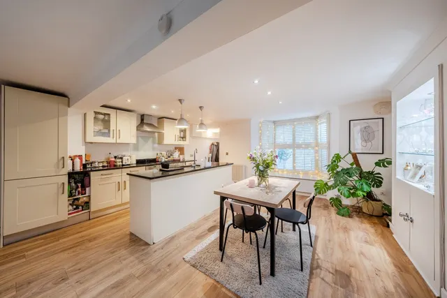 Mallinson Road, Battersea, SW11, photo 1