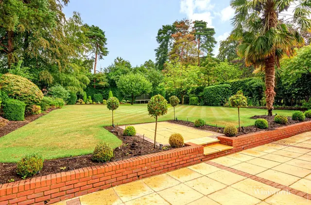 Heath Rise, Virginia Water, GU25, photo 2