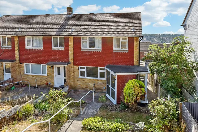 3 bedroom house, Lambourne Road, Brighton, BN1