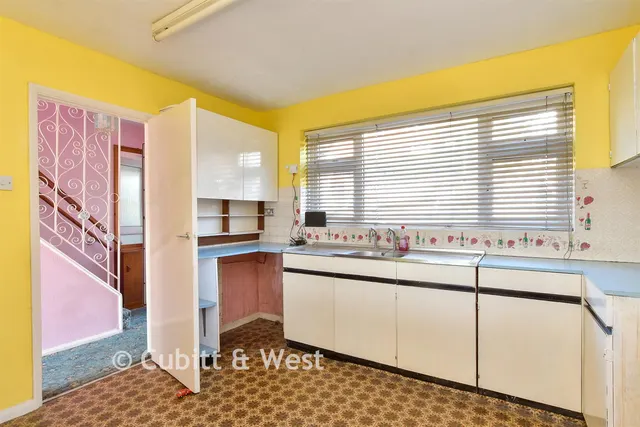Lambourne Road, Brighton, BN1, photo 3
