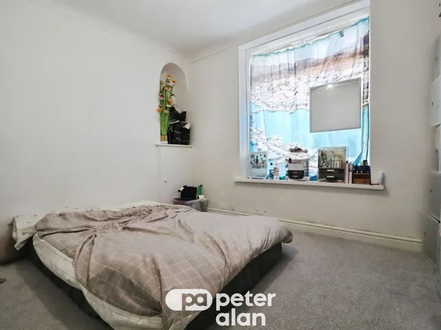 Garn Road, Maesteg, CF34, photo 2