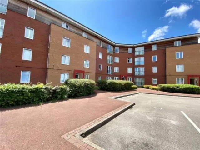 Garston, Liverpool, Merseyside, photo 1
