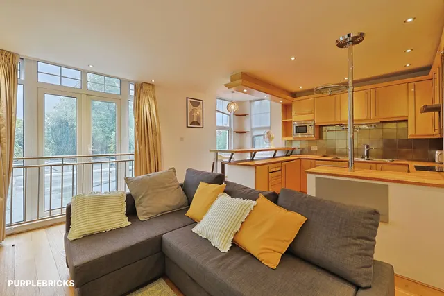 Ellesmere Road, Chiswick, W4, photo 3